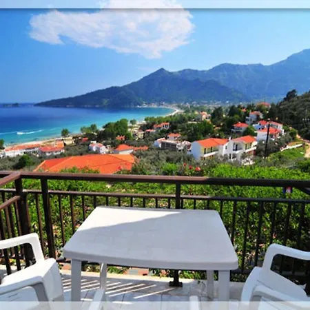 Emerald Aparthotel Chrysi Ammoudia